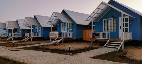 PRAVEG BEACH RESORT NAGOA BEACH DIU